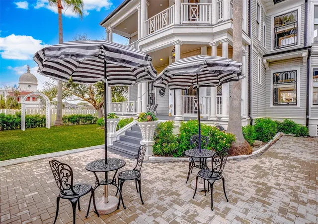 Photo 2 of Single family home for sale at 1210 Broadway Ave J St, Galveston, TX 77550 | MLS# 70617942 | Listing updated on 2026-09-09