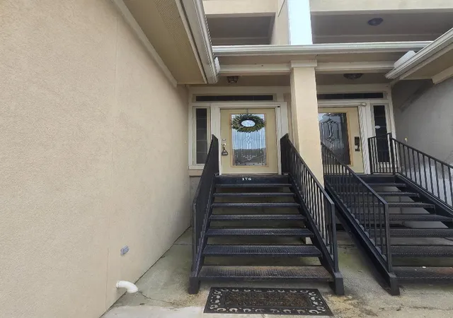 3rd image of 176 Capetown, Montgomery, TX 77356 | MLS# 46373212