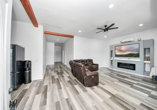 5th image of 24 Road 5213, Cleveland, TX 77327 | MLS# 91785047