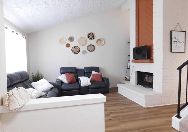 Photo 4 of Single family home for sale at 16518 Quail Briar Dr, Houston, TX 77489 | MLS# 96938624 | Listing updated on 2026-09-20