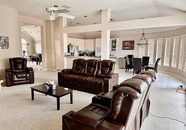 Photo 4 of Single family home for sale at 7802 Percussion Pl, Houston, TX 77040 | MLS# 70538155 | Listing updated on 2026-05-09