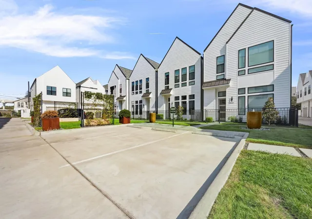 18th image of 2121 Emancipation Ave, Houston, TX 77003 | MLS# 29258653