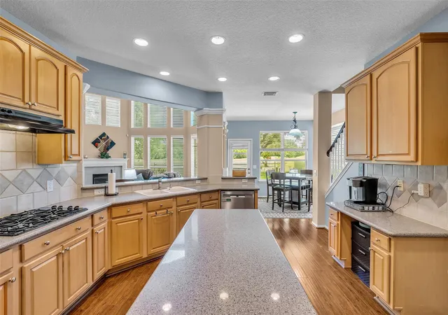 4th image of 16411 Canyon Chase Dr, Houston, TX 77095 | MLS# 61101969