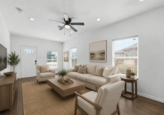 4th image of 4217 Sterling St, Houston, TX 77051 | MLS# 62148757
