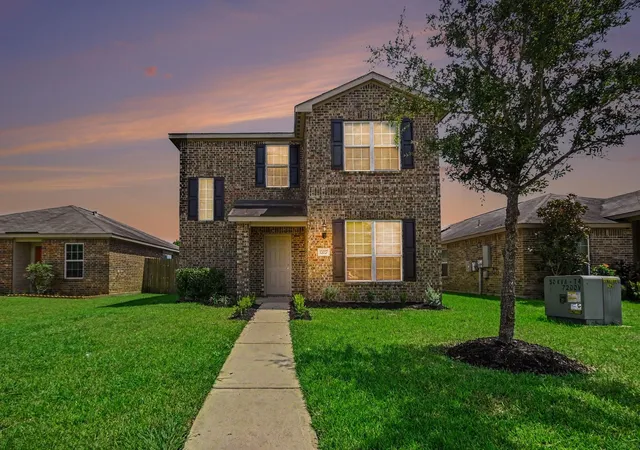 1st image of 12027 Windage Dr, La Marque, TX 77568 | MLS# 42877865