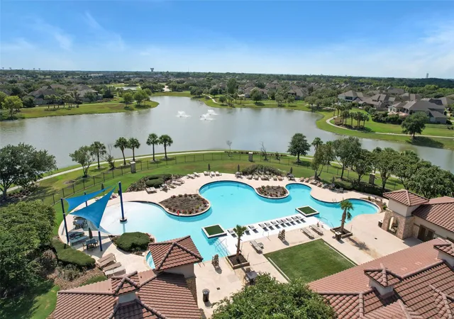 50th image of 2135 Llerena Ln, League City, TX 77573 | MLS# 13718040