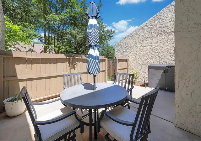 Photo 4 of Townhouse for sale at 12227 Glenview Dr, Montgomery, TX 77356 | MLS# 54552376 | Listing updated on 2026-06-29