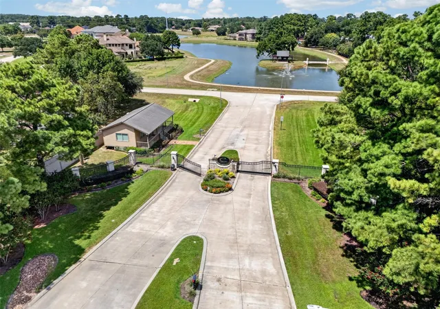 48th image of 17027 Champions Lakeway, Tomball, TX 77375 | MLS# 30954294