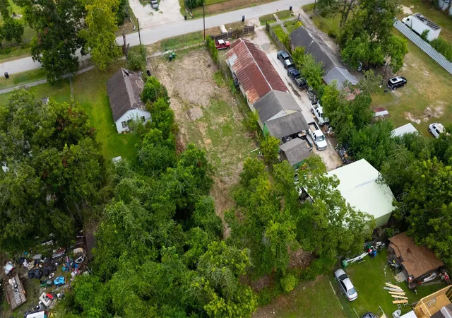 Photo 2 of Land for sale at 8613 Lavender St, Houston, TX 77016 | MLS# 40741811 | Listing updated on 2026-07-07