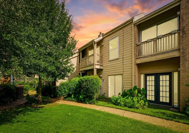 1st image of 2100 Tanglewilde St #378, Houston, TX 77063 | MLS# 78804829