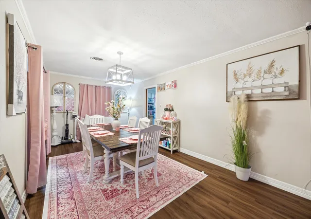 Photo 3 of Single family home for sale at 606 Brook Ln, Pasadena, TX 77502 | MLS# 38615577 | Listing updated on 2026-06-25