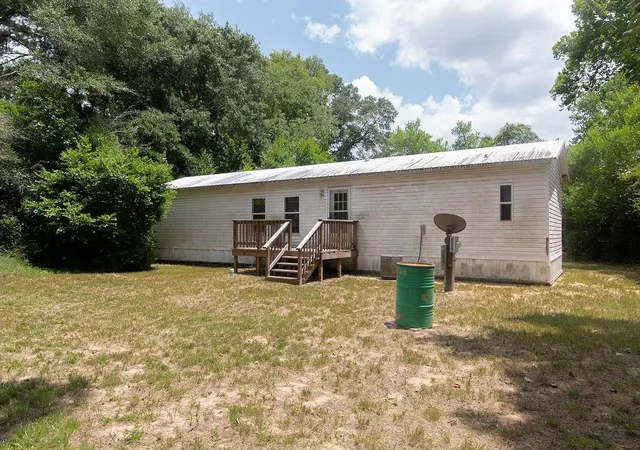 Photo 4 of Single family home for sale at 22375 Highway 105, Cleveland, TX 77328 | MLS# 73587845 | Listing updated on 2026-07-02