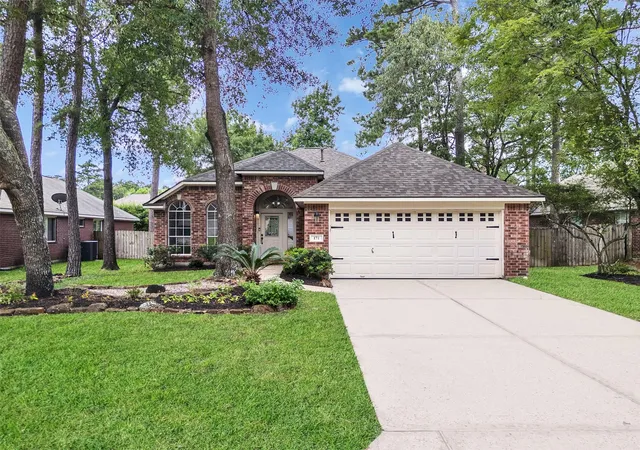 Photo 1 of Sale Pending at 171 Merryweather Pl, Conroe, TX 77384 | MLS# 46389812 | Listing updated on 2026-09-13