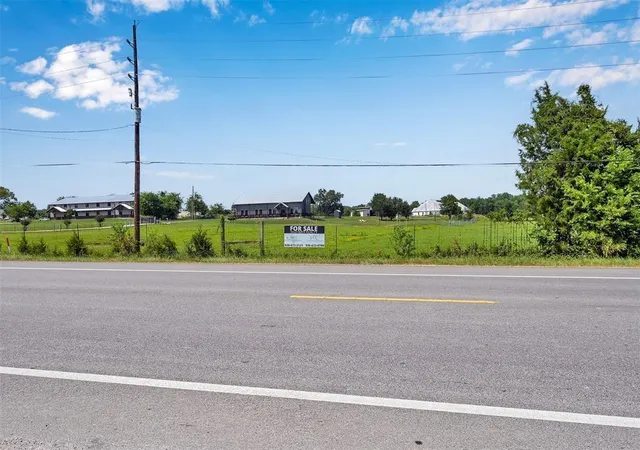 1st image of 412 Ac Seven Coves Dr, Willis, TX 77318 | MLS# 15513409