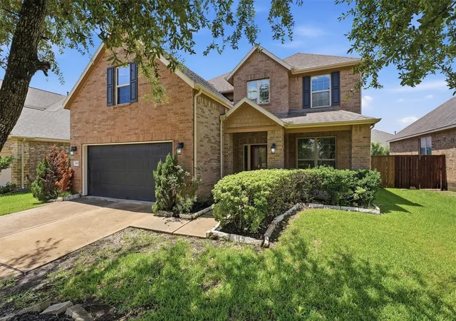 Photo 1 of Sale Pending at 1908 Sunset Ter Ln, Houston, TX 77089 | MLS# 12305156 | Listing updated on 2026-09-18