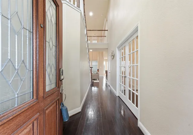 Photo 3 of Sale Pending at 1908 Sunset Ter Ln, Houston, TX 77089 | MLS# 12305156 | Listing updated on 2026-09-18
