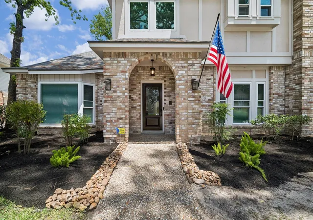 Homes for sale in Kingwood, TX | 2906 Eagle Creek Dr, Kingwood, TX 77345 | MLS# 13196941
