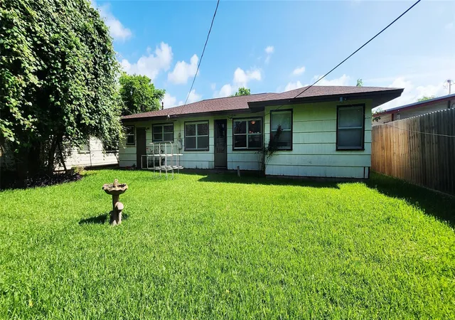 Homes for sale in Freeport, TX | 1735 W 10th St, Freeport, TX 77541 | MLS# 61871388