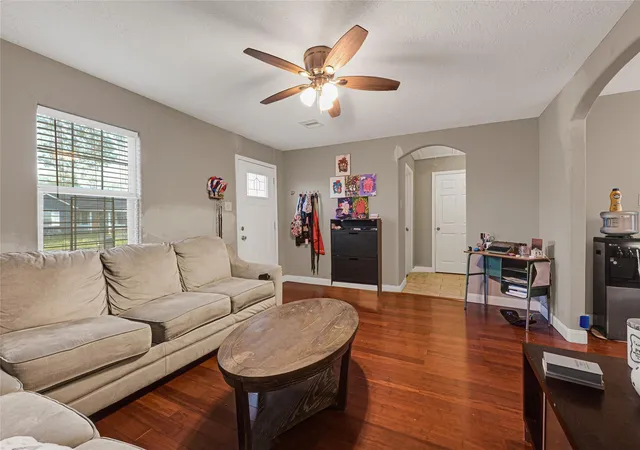 5th image of 4529 Perry St, Houston, TX 77021 | MLS# 15661281