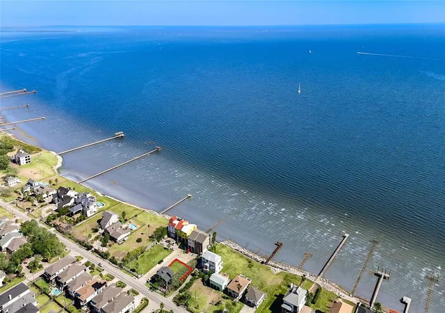 Photo 2 of Land for sale at 2102 Todville Rd, Seabrook, TX 77586 | MLS# 78514823 | Listing updated on 2026-09-03