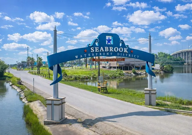Photo 3 of Land for sale at 2102 Todville Rd, Seabrook, TX 77586 | MLS# 78514823 | Listing updated on 2026-09-03