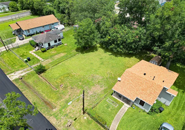 Photo 4 of Land for sale at 3315 Cactus St, Houston, TX 77026 | MLS# 39026634 | Listing updated on 2026-07-23
