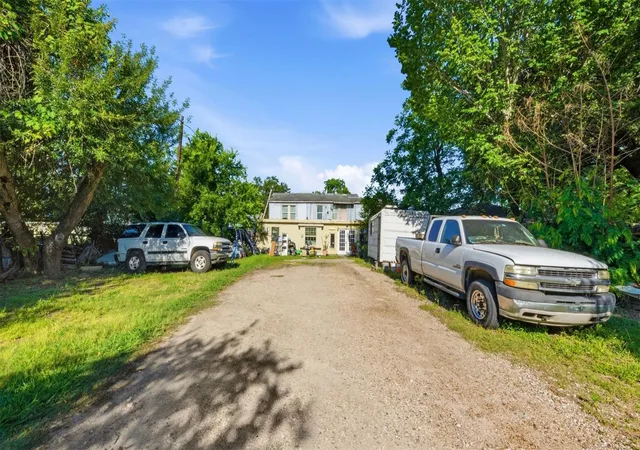 2nd image of 7807 Melrose St, Houston, TX 77022 | MLS# 22659026