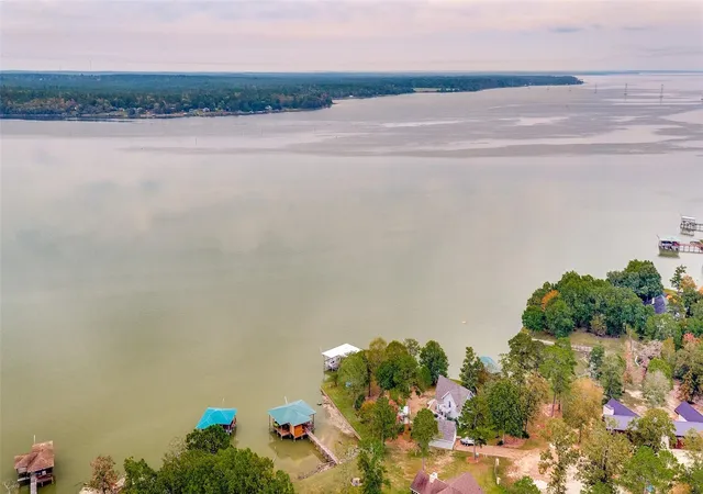 Photo 2 of Land for sale at Tbd Venice Way, Huntsville, TX 77320 | MLS# 60963344 | Listing updated on 2025-11-11