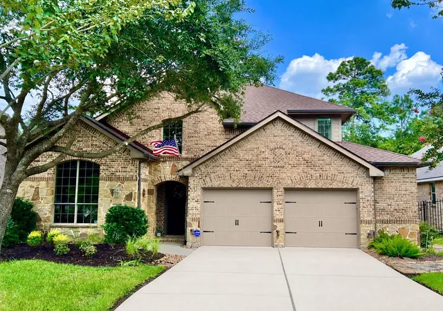 Photo 1 of Sale Pending at 6 Sheephorn Ct, Magnolia, TX 77354 | MLS# 2932967 | Listing updated on 2026-10-05