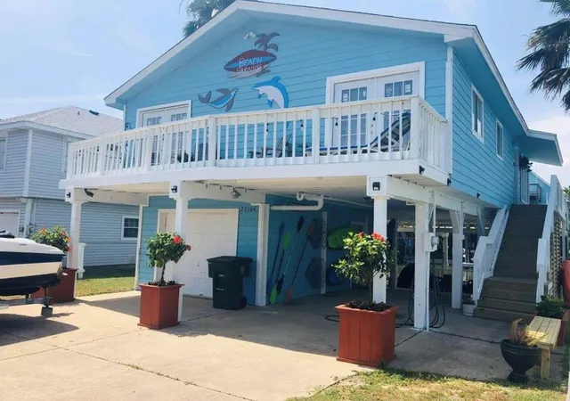 Photo 2 of Single family home for sale at 22104 Zapata Dr, Galveston, TX 77554 | MLS# 53840882 | Listing updated on 2026-09-03