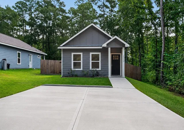 Photo 2 of Single family home for sale at 15772 Aspen, Montgomery, TX 77356 | MLS# 34479450 | Listing updated on 2026-09-05