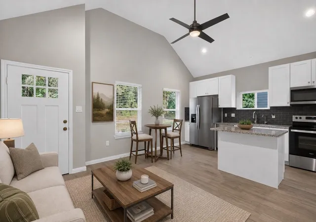 Photo 4 of Single family home for sale at 15772 Aspen, Montgomery, TX 77356 | MLS# 34479450 | Listing updated on 2026-09-05