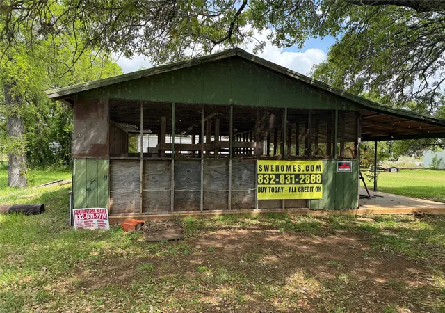 4th image of 1099 Bull Pen Rd, Brownwood, TX 76801 | MLS# 56058347