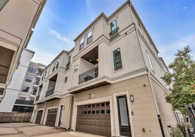 Photo 3 of Single family home for sale at 2307 Richton, Houston, TX 77098 | MLS# 5404481 | Listing updated on 2026-09-08