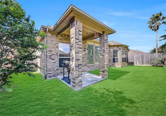 22nd image of 2622 Canyon Falls Dr, Manvel, TX 77578 | MLS# 43241083