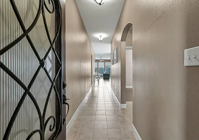 3rd image of 2622 Canyon Falls Dr, Manvel, TX 77578 | MLS# 43241083