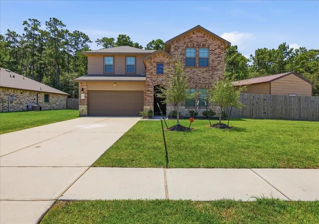 1st image of 115 Little Spring Ct, Anahuac, TX 77514 | MLS# 72923407