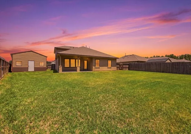 48th image of 115 Little Spring Ct, Anahuac, TX 77514 | MLS# 72923407