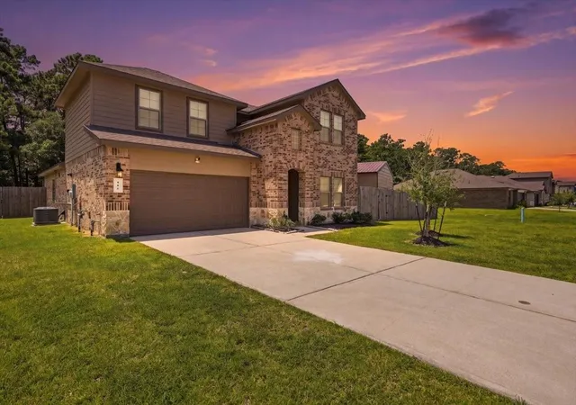 image of 115 Little Spring Ct, Anahuac, TX 77514 | MLS# 72923407