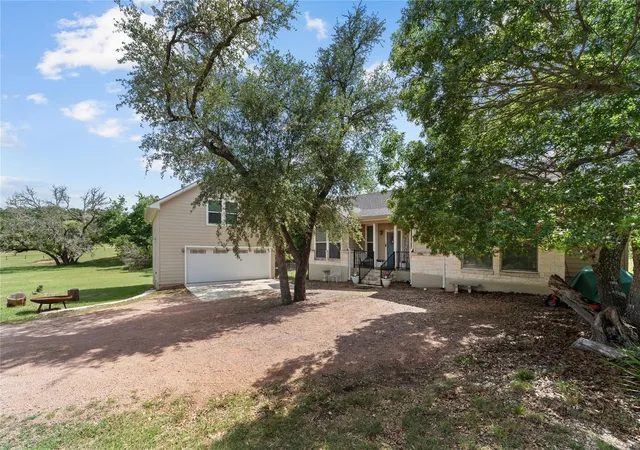 3rd image of 721 Northwood Hills Dr, Fredericksburg, TX 78624 | MLS# 83372855
