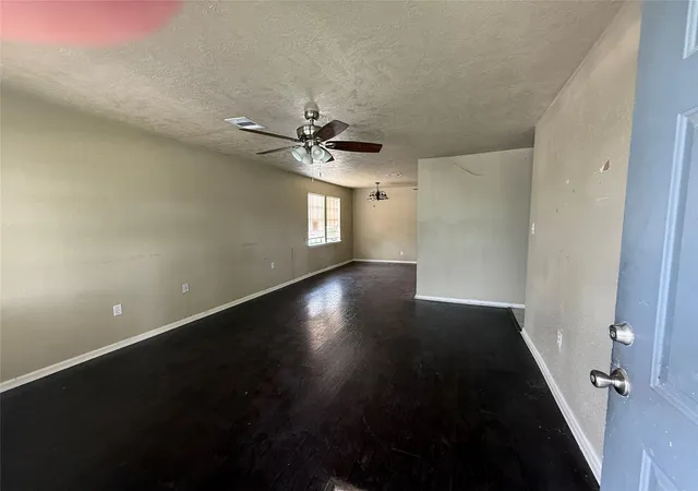 Photo 3 of Single family home for sale at 3318 Mooney Rd, Houston, TX 77093 | MLS# 66145574 | Listing updated on 2026-08-08