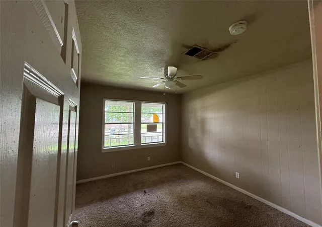 Photo 4 of Single family home for sale at 3318 Mooney Rd, Houston, TX 77093 | MLS# 66145574 | Listing updated on 2026-08-08