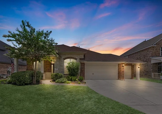 Photo 1 of Sale Pending at 8134 Edenwood Dr, Spring, TX 77389 | MLS# 56797378 | Listing updated on 2026-09-08