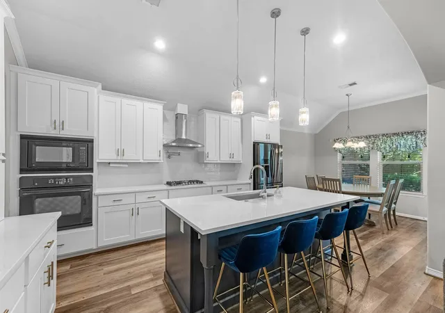 Photo 4 of Sale Pending at 8134 Edenwood Dr, Spring, TX 77389 | MLS# 56797378 | Listing updated on 2026-09-08