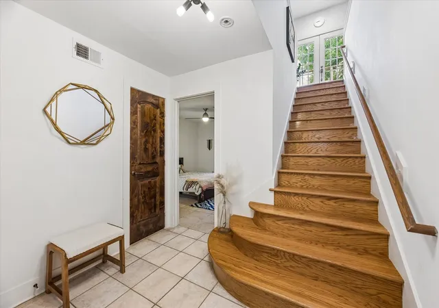 Photo 2 of Single family home for sale at 508 Sul Ross St #A, Houston, TX 77006 | MLS# 17424489 | Listing updated on 2026-09-12