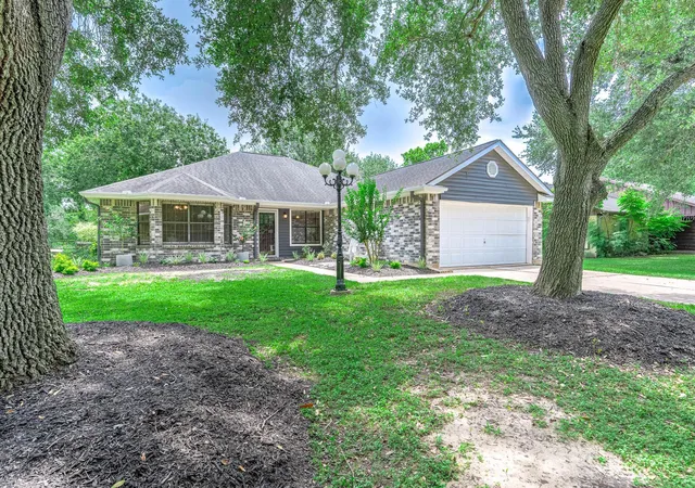 Homes for sale in Alvin, TX | 3875 Larkspur St, Alvin, TX 77511 | MLS# 50962398