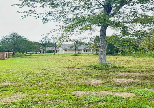 Photo 1 of Land for sale at 24887 Roscommon, Hempstead, TX 77445 | MLS# 76372517 | Listing updated on 2026-08-04