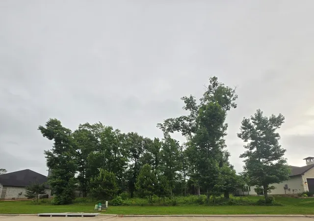 Photo 1 of Sale Pending at 1713 Mission Oaks Ct, Conroe, TX 77304 | MLS# 86444423 | Listing updated on 2026-08-10