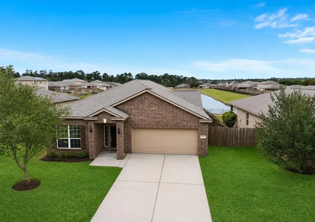 Photo 1 of Sale Pending at 38219 N Lost Creek Blvd, Magnolia, TX 77355 | MLS# 78689115 | Listing updated on 2026-09-14