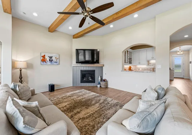 5th image of 1935 Cottonwood Terrace Ct, College Station, TX 77845 | MLS# 38933199